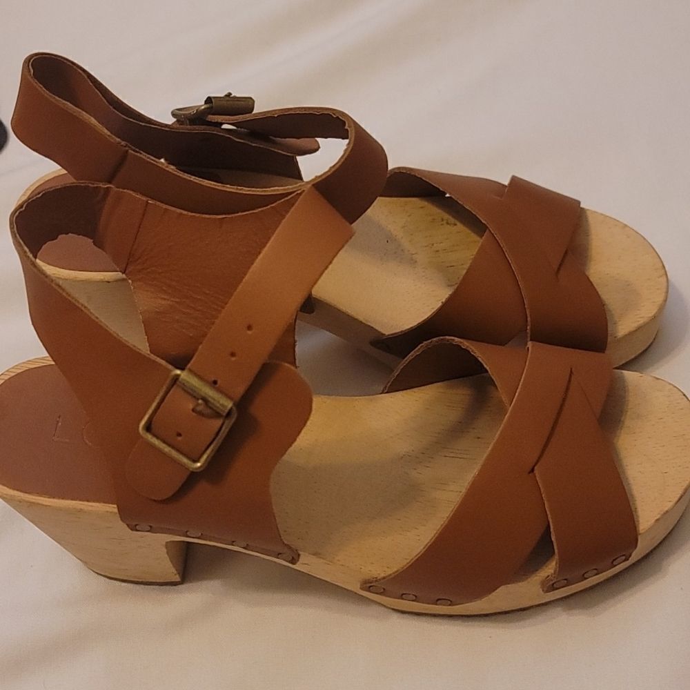 Loft leather wooden platforms size 8